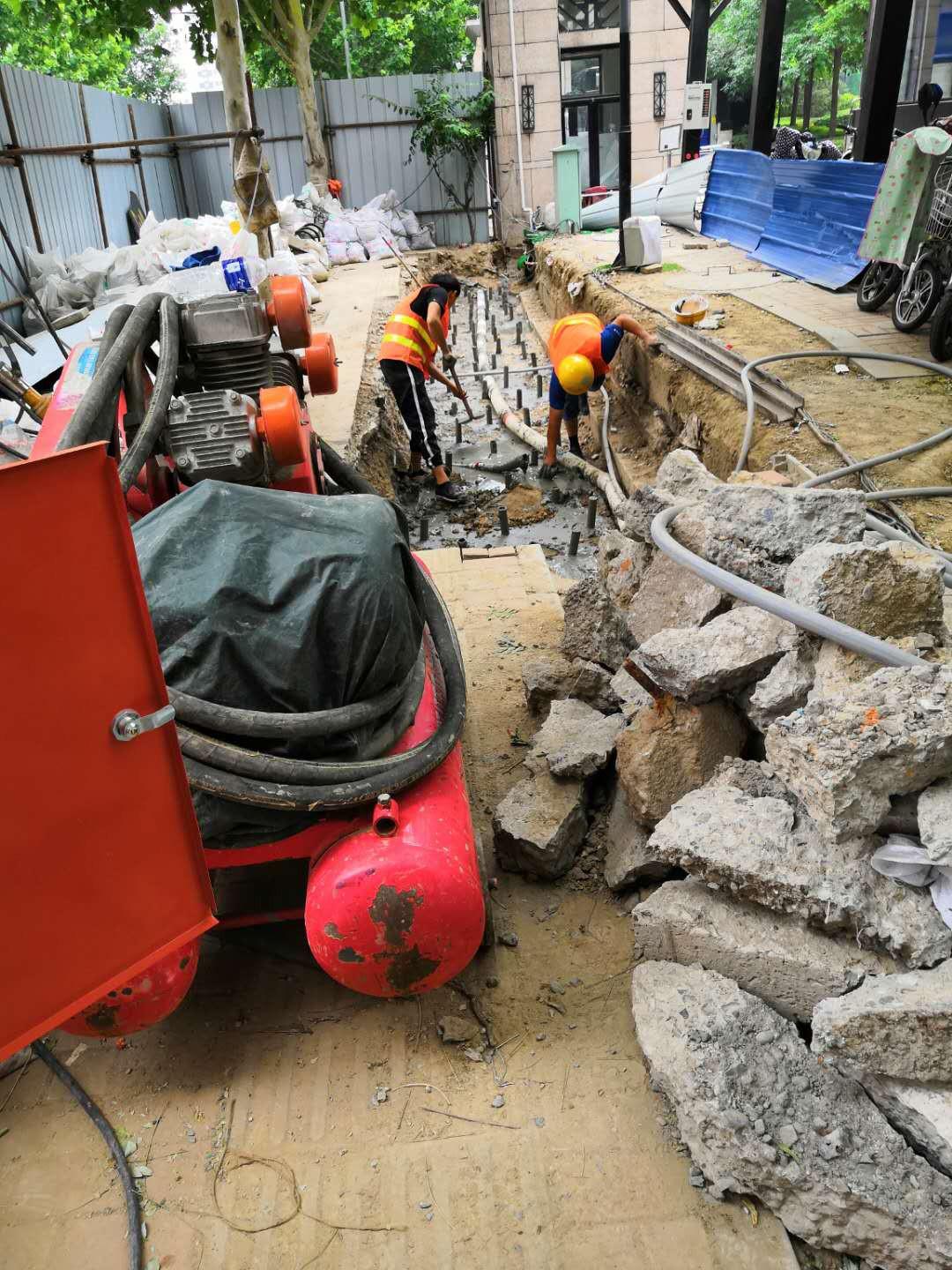 竹山地基加固解决房子的地基下沉问题